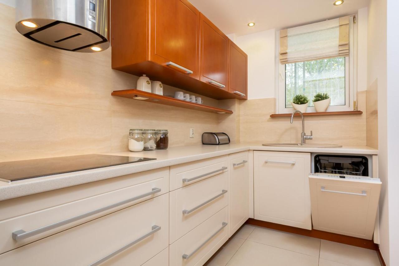 Two-Bedroom Family Apartment Esperanto Next To Klif By Noclegi Renters Warsaw Luaran gambar